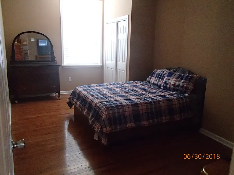 1215 N 4th St #2F — Photo 6