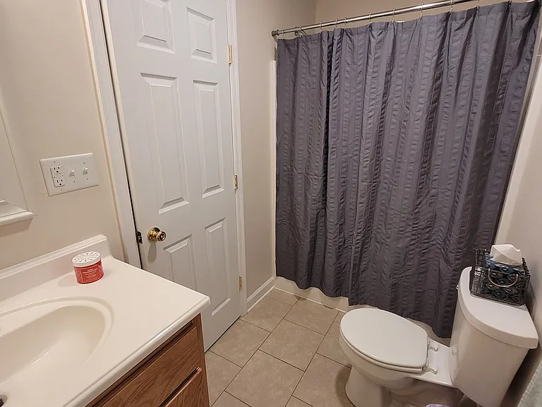 207 Watkins St — Photo 23
