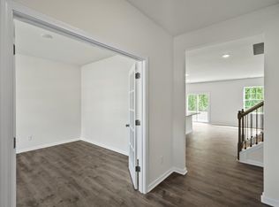 2123 Wild Ridge Dr, Fayetteville, NC 28314