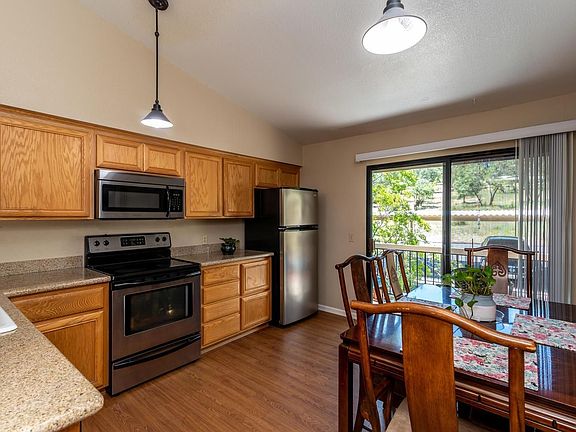 4th image of 13009 Lincoln Way APT 104