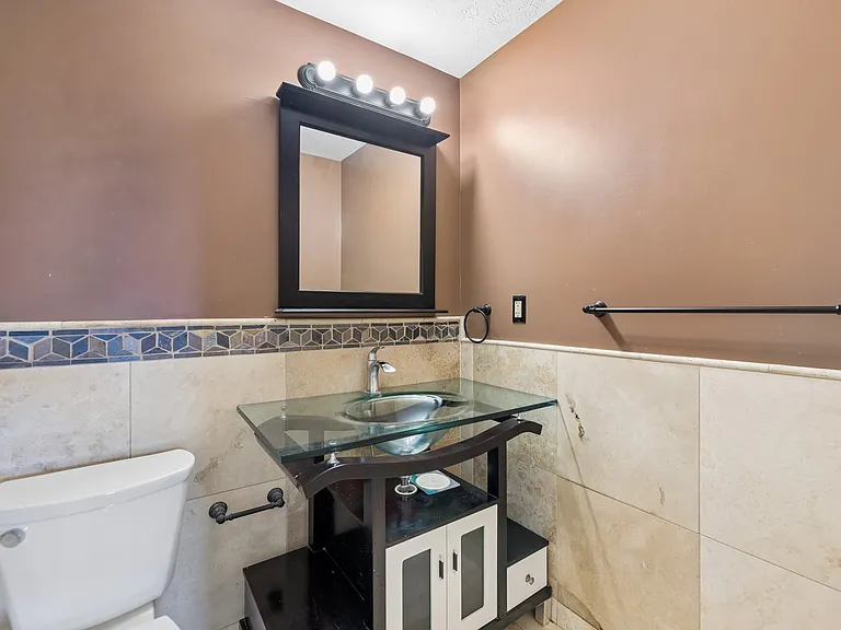 7541 Old Post Rd #14 — Photo 14