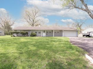 17950 Thomas Ln, Country Club Hills, IL