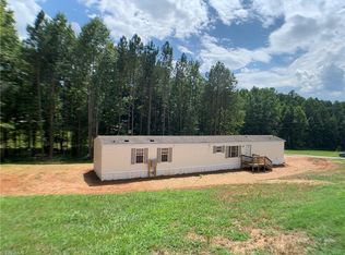 4716 Stonecrest Dr, Boonville, NC 27011