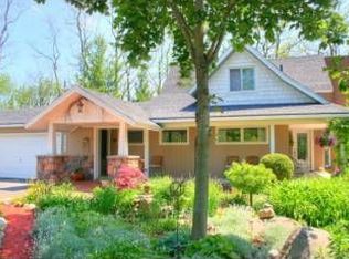 2494 Carroll Rd, Traverse City, MI 49686