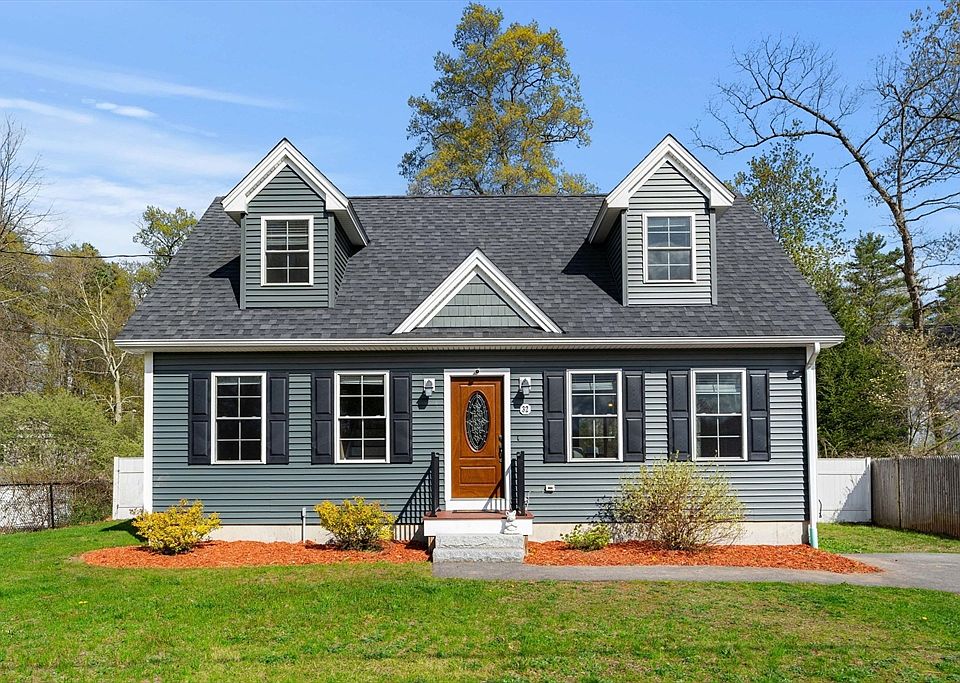 1st image of 32 Dennison Ave
