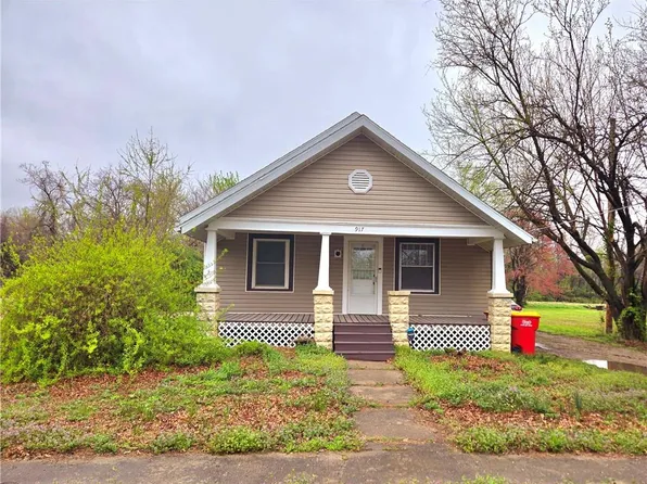 917-919 E Washington St, Pittsburg, KS 66762