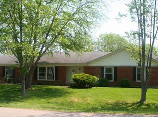 491 Hidden Valley Dr, Lawrenceburg, IN 47025