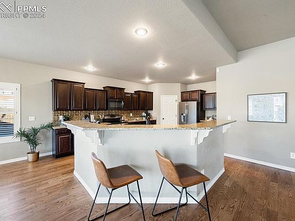 5th image of 10620 McGahan Dr