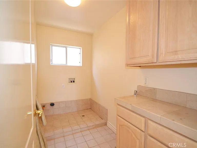 2203 Harriman Ln #B — Photo 19