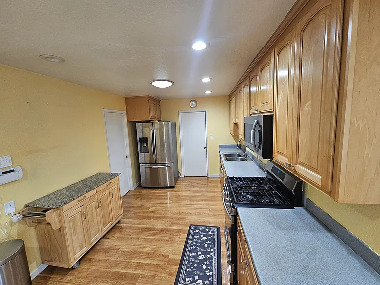 4649 Deadwood Dr — Photo 5