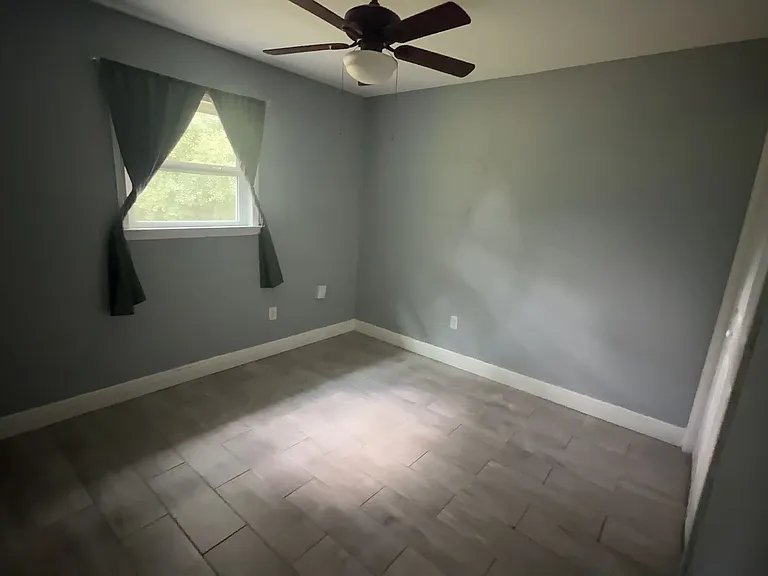2020 Tulane Dr — Photo 4