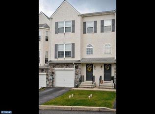 708 Beech Ct, Bridgeport, PA 19405
