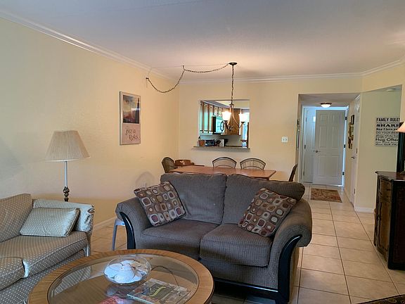 3rd image of 930 La Costa Cir Unit 6
