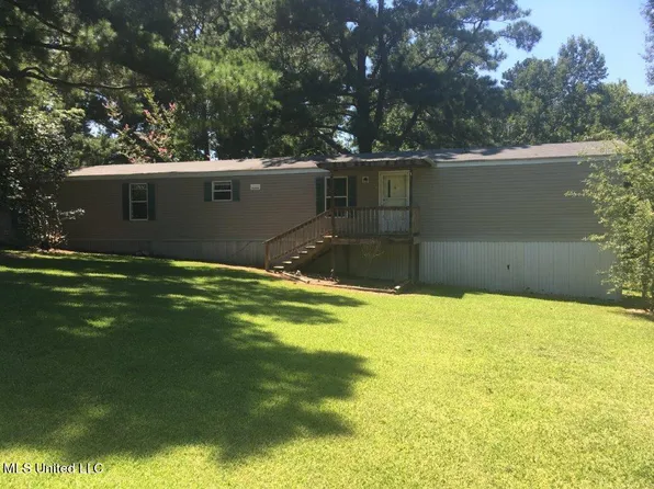 146 Floyd St, Florence, MS 39073