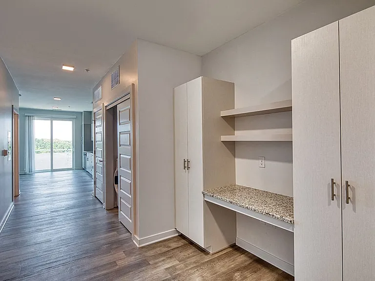 Entryway and desk space