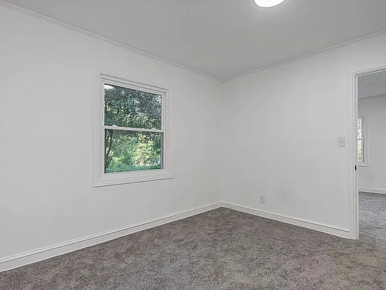 312 Pineneedle Rd — Photo 21