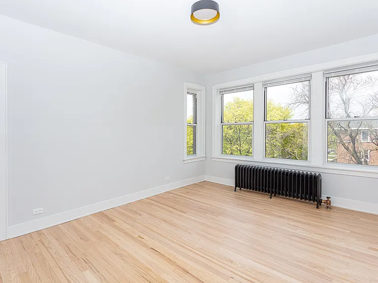 4117 W Belle Plaine Ave #1N — Photo 10