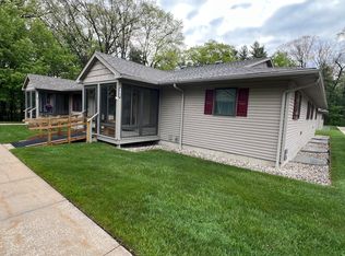 5764 W Brookwood Pl, Ludington, MI 49431