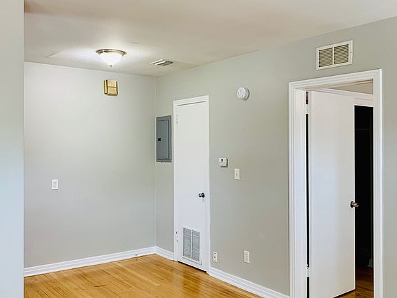 5th image of 1466 Palm Ave APT 8
