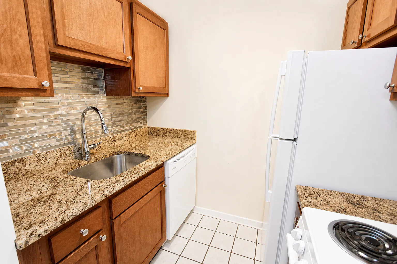 1 bed, 511 sqft, $1,240 — Photo 4