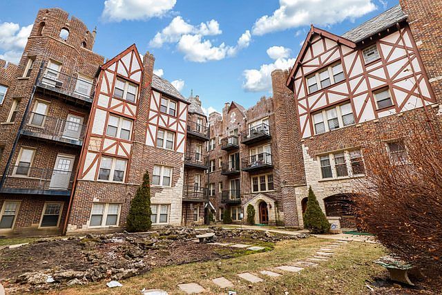 1st image of 5715 N Kimball Ave APT 3N