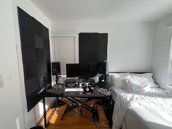 3rd image of 10 Westland Ave APT 3