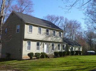 59 Bayberry Ln, Guilford, CT 06437