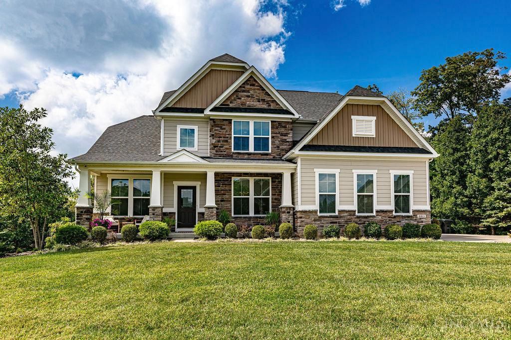 Real estate listing image