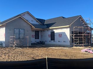 4992 Park Valley Dr, Loves Park, IL 61111