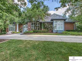 1635 N 136th St, Omaha, NE 68154