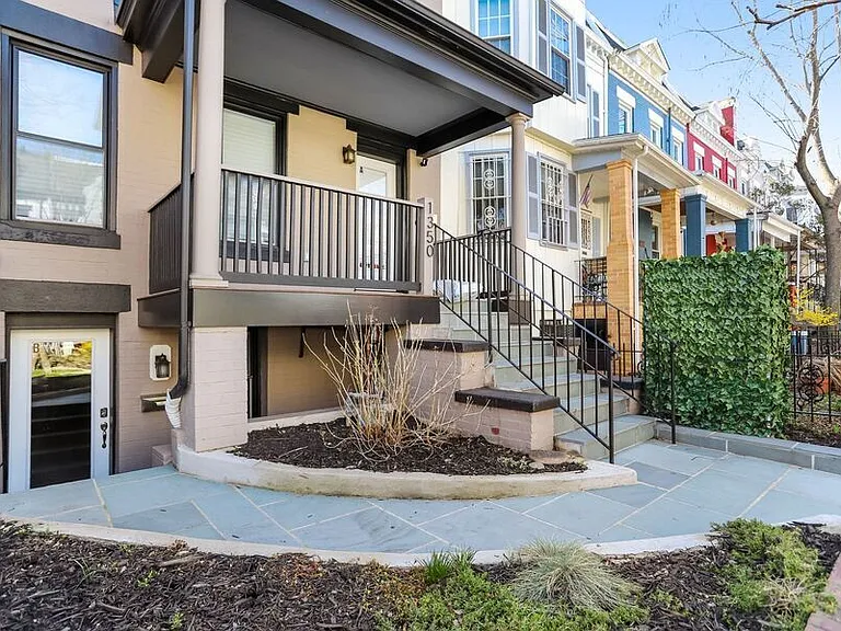 1350 Perry Pl NW #BASEMENT — Photo 2