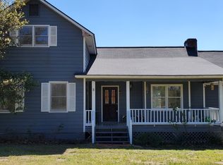 846 Prosperity Dr, Swainsboro, GA 30401