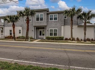 1144 E Coast Dr, Atlantic Beach, FL 32233
