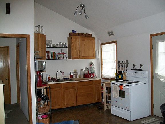 Kitchen area