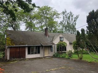 910 Linn Ave, Oregon City, OR