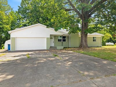 1909 Lael Drive, Neosho, MO, 64850