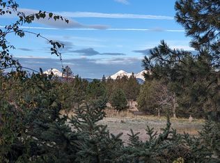 18340 Pinehurst Rd, Bend, OR 97703