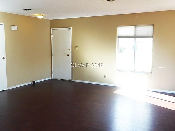 3rd image of 3741 Casey Dr