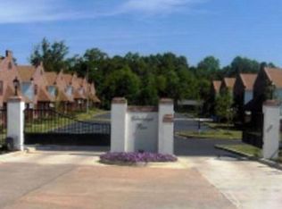 1007 Inverness Ln, Oxford, MS 38655