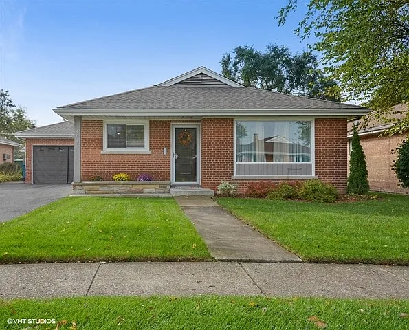 4045 Grant St photo 1