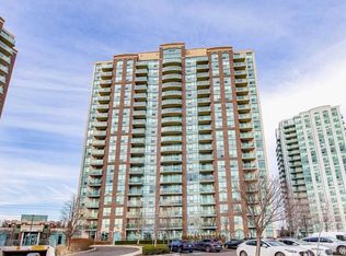 4889 Kimbermount Ave #403, Mississauga, ON L5M7R9