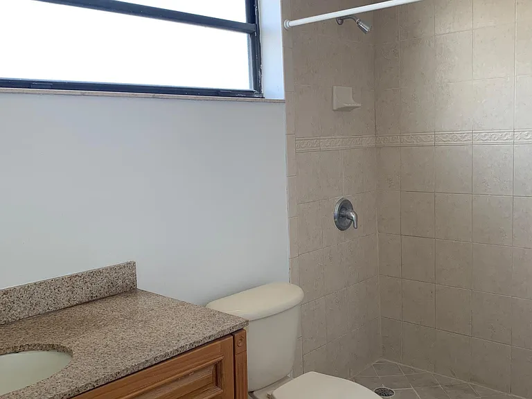 281 W Park Dr #2 — Photo 20
