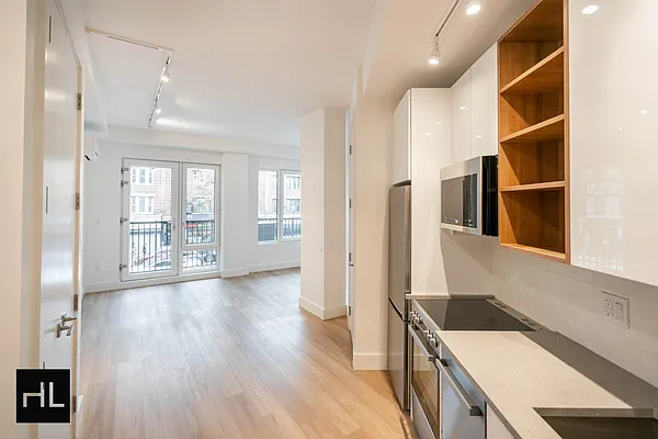 Rented by Highline Residential | media 150