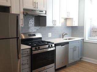 1921 W Winona St #P1, Chicago, IL 60640