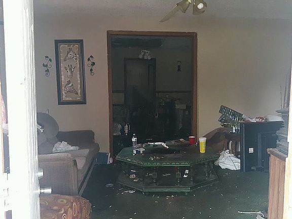5th image of 336 Greenlawn St