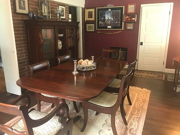 4th image of 306 Miller Cir