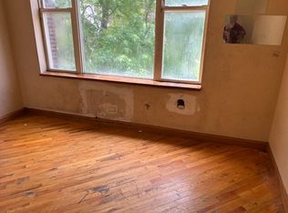 1301 W Roosevelt Rd #2F, Chicago, IL 60608