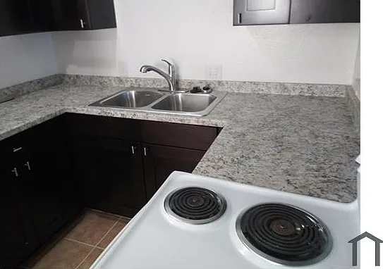 1400 E Mesquite Ave #3 — Photo 6