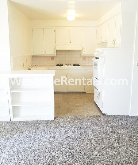 1st image of 1412 Barry Ave APT 4
