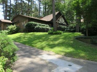 2432 Pinecrest Dr, Nacogdoches, TX 75965